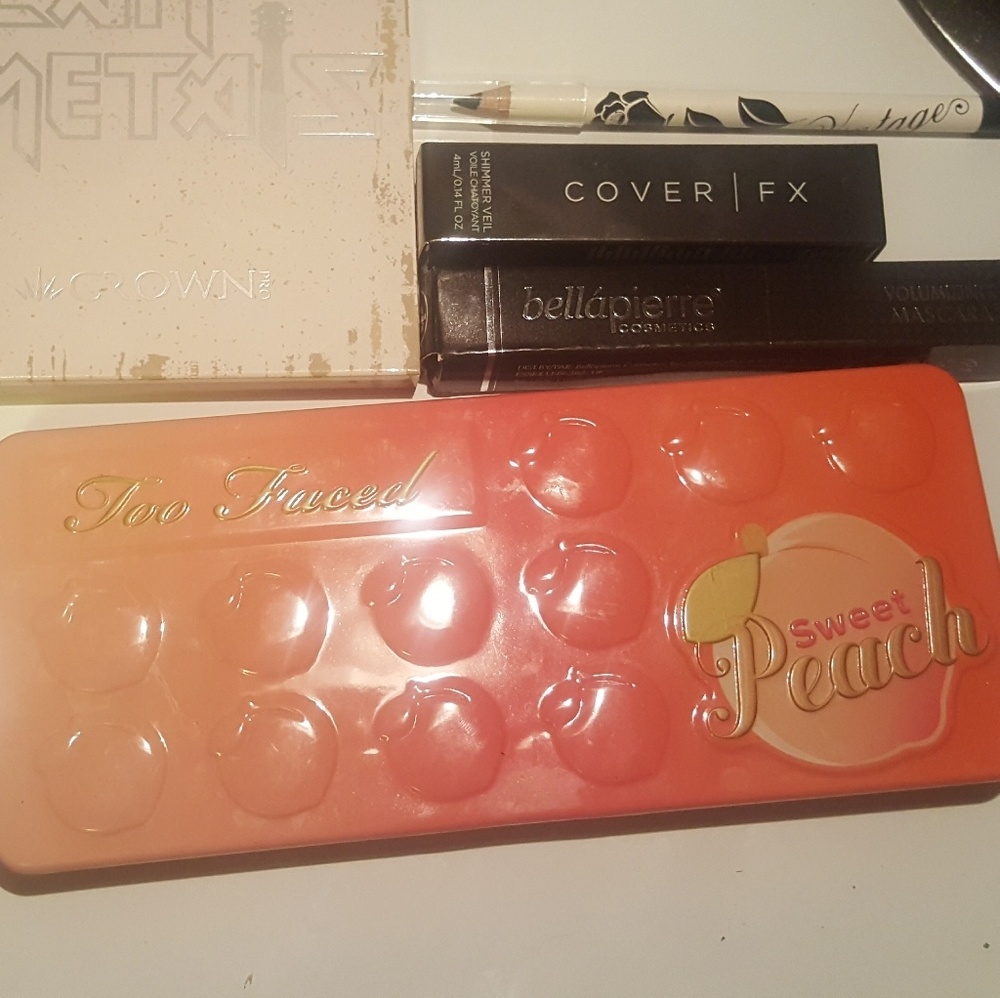 Too Faced Peach Pallet